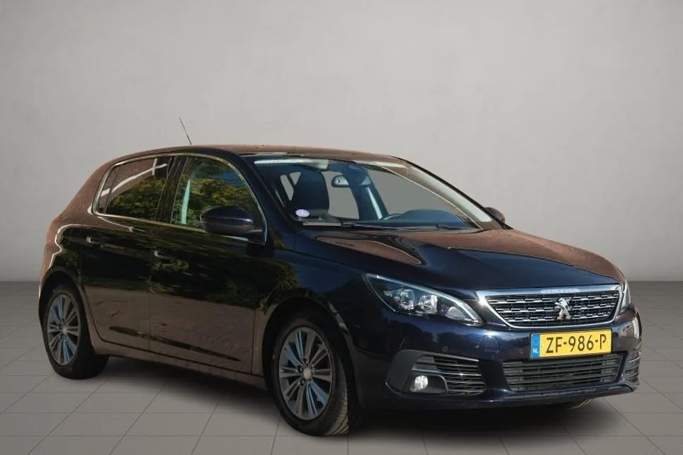 Peugeot 308 (2019) — foto 1