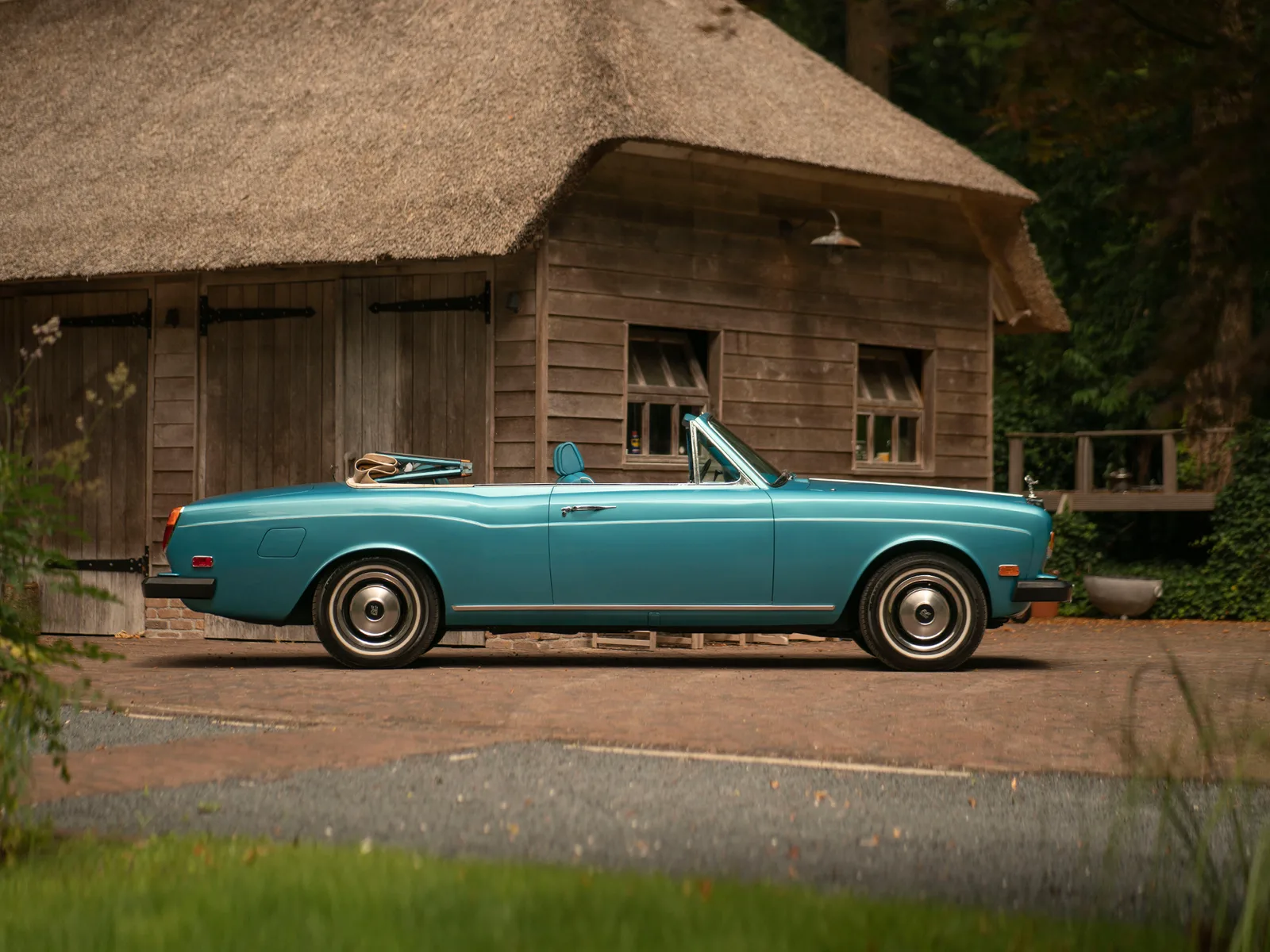 Rolls-Royce Corniche Convertible (1973) — foto 1