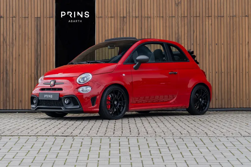 Abarth 595 (2023)