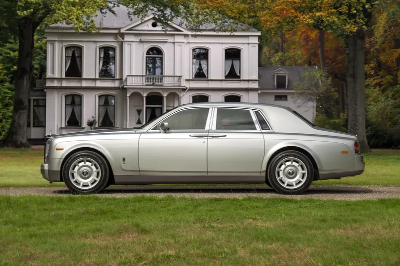 Rolls-Royce Phantom (2003)