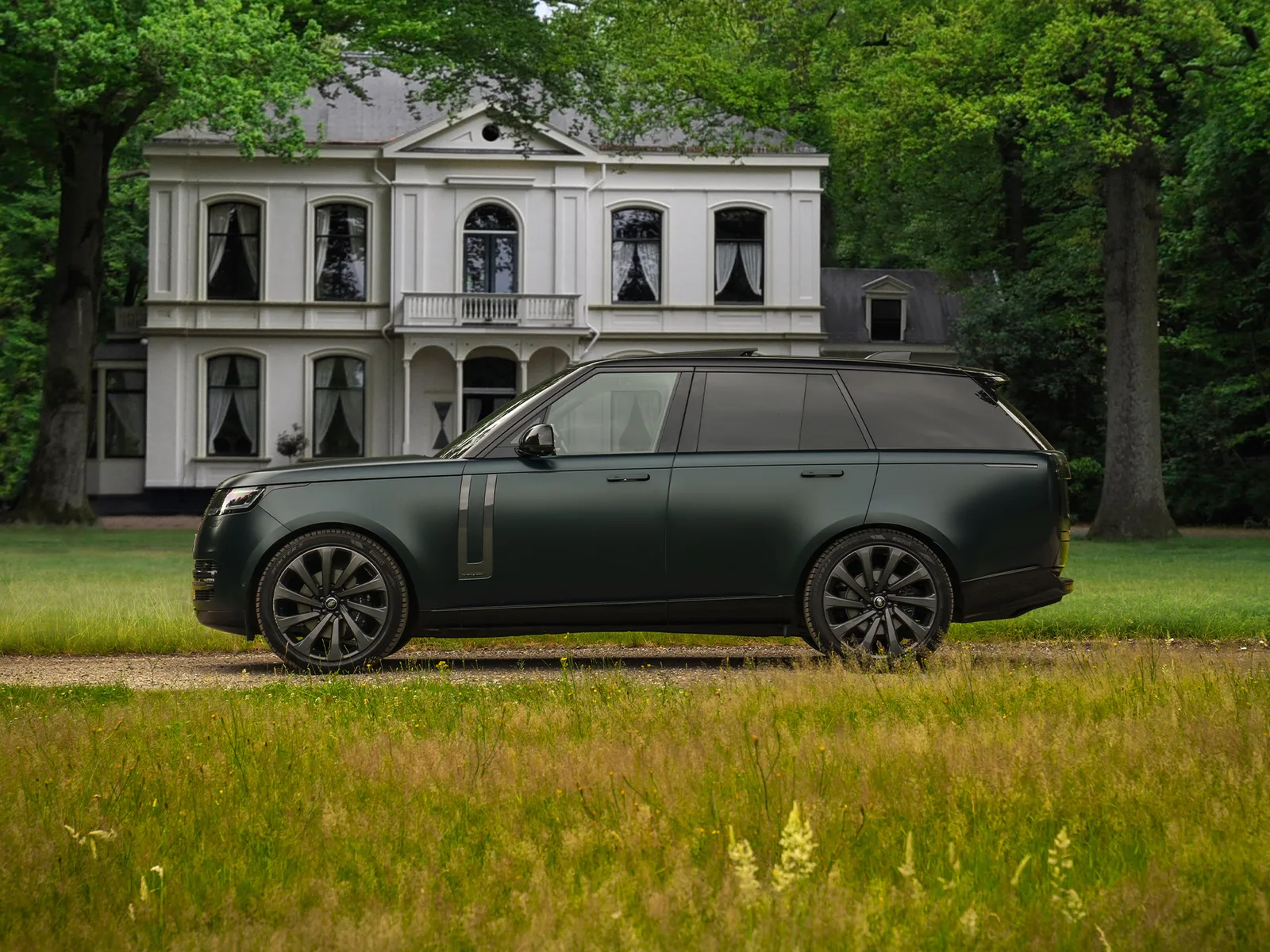 Rover Range Rover (2025) — foto 1