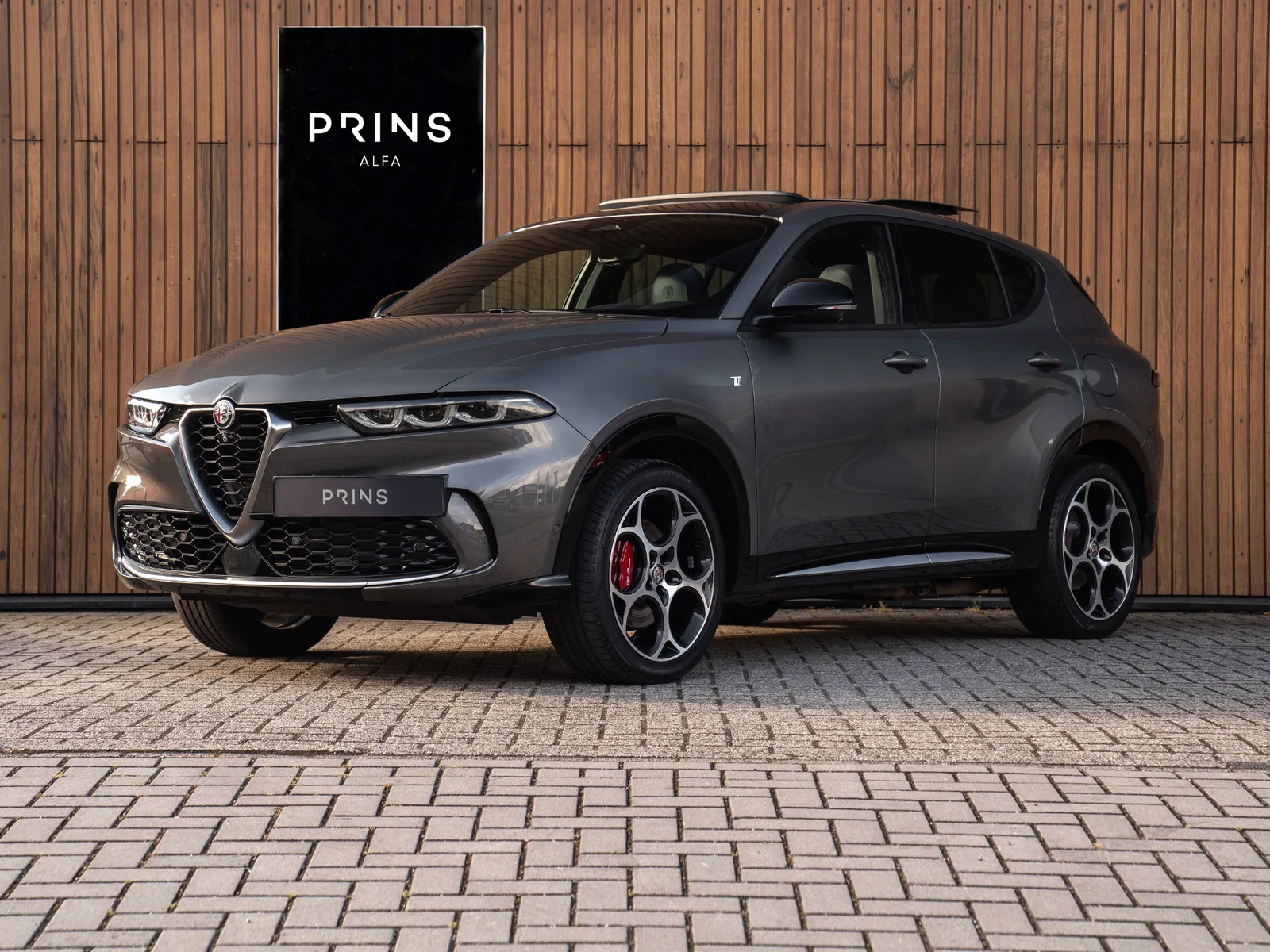 Alfa Romeo Tonale (2023) — foto 1