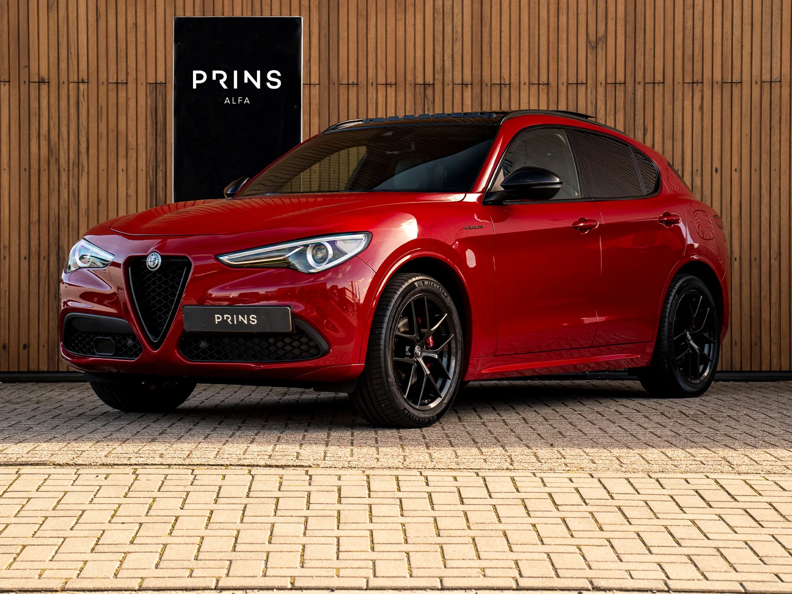 Alfa Romeo Stelvio (2020) — foto 1