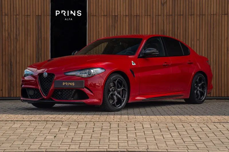 Alfa Romeo Giulia (2023)