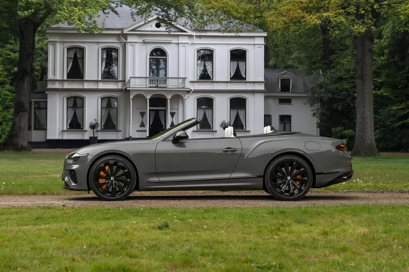Bentley Continental GTC (2026)