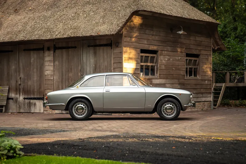 Alfa Romeo 1750 (1971)
