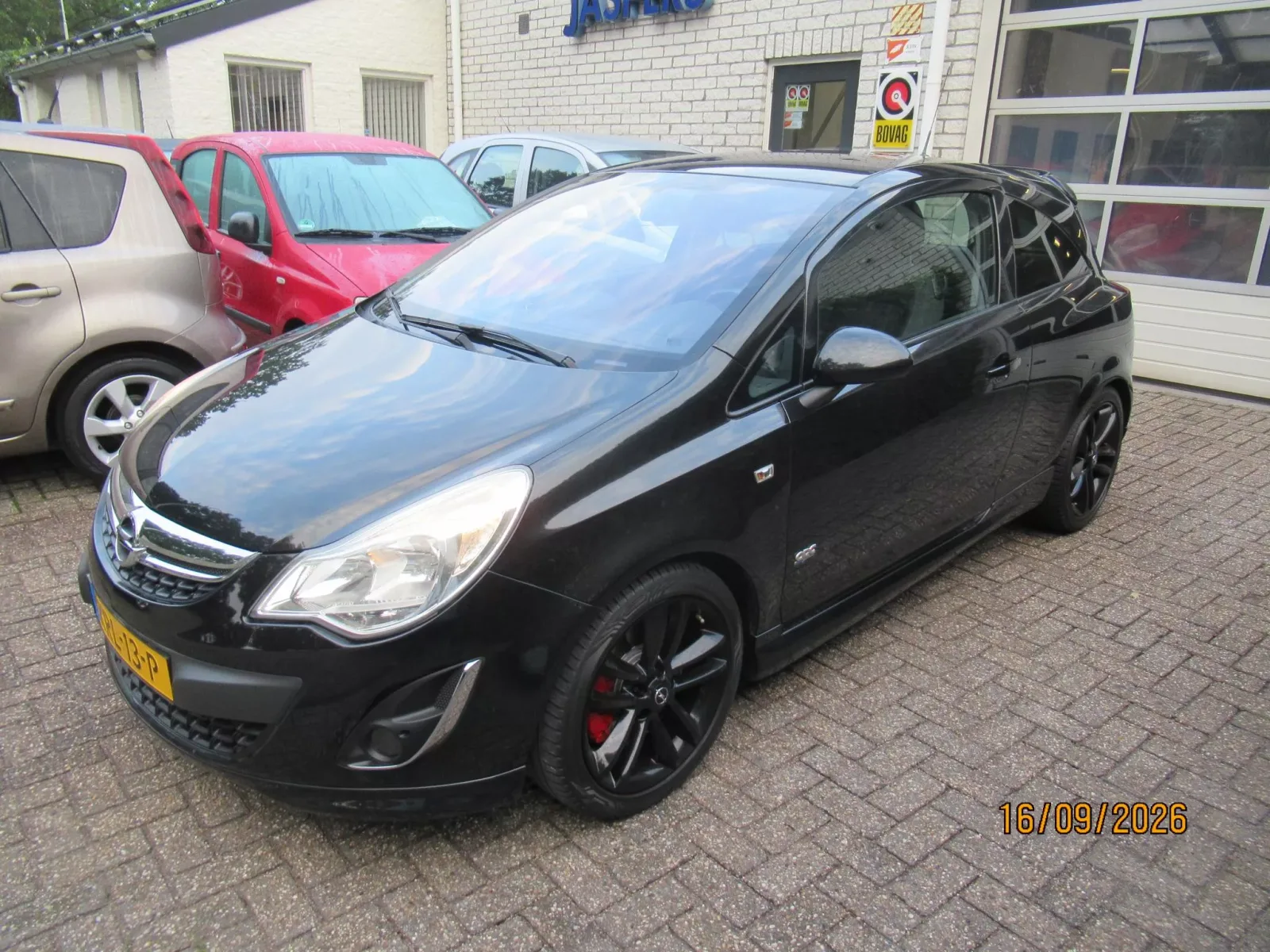 Opel Corsa (2012) — foto 1