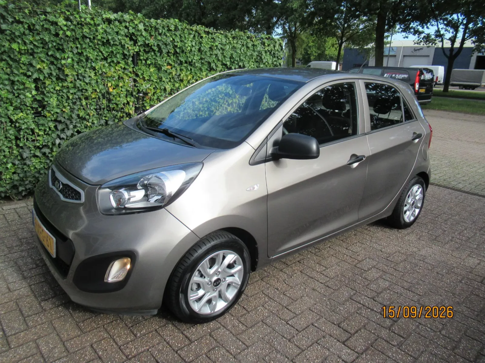 Kia Picanto (2014) — foto 1