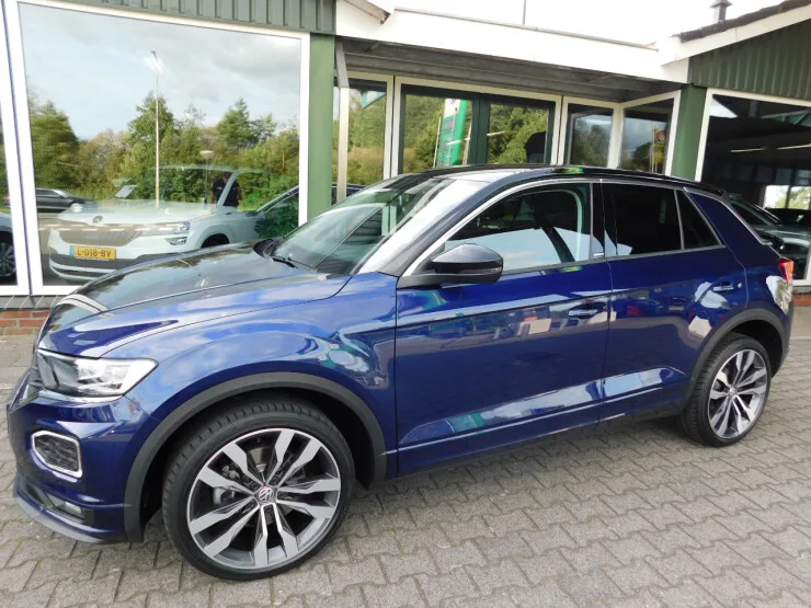 Volkswagen T-Roc (2020) — foto 1