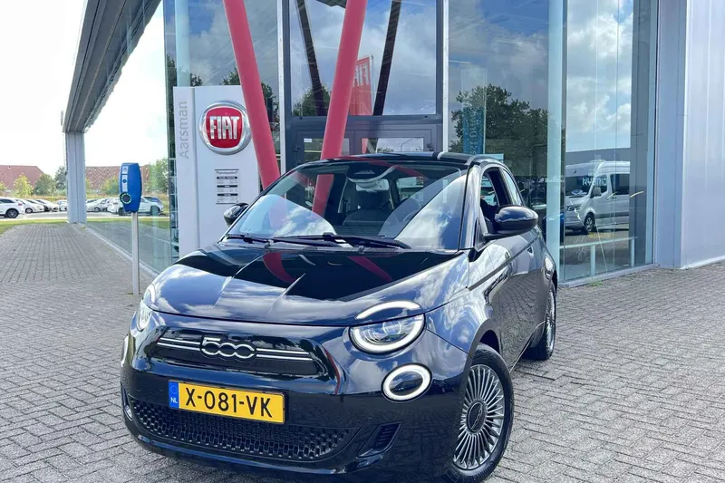 Fiat 500e (2022)
