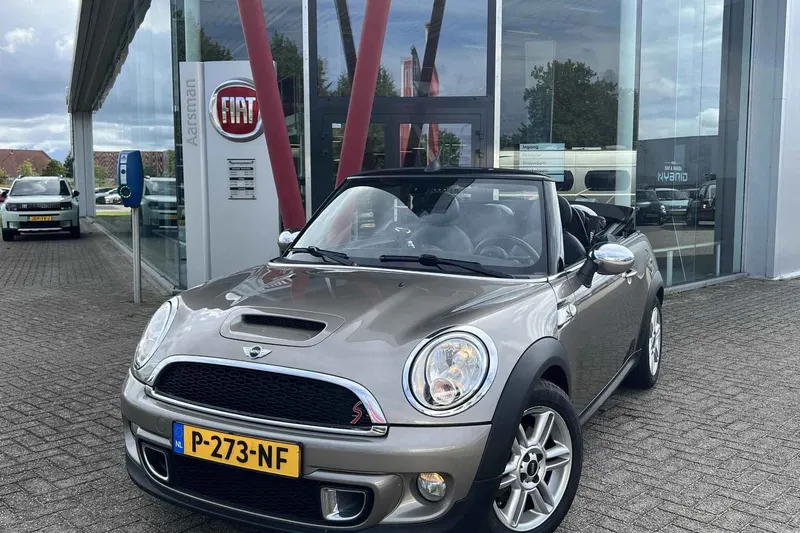MINI Cooper (2011)