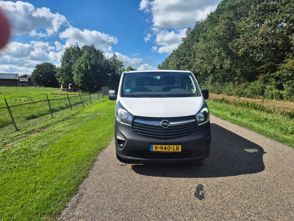 Opel Vivaro (2018) — foto 1