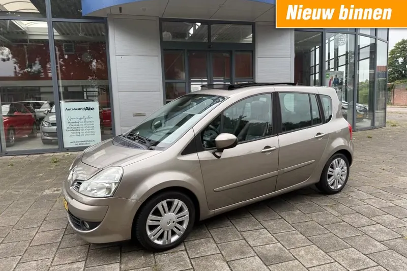 Renault GRAND MODUS (2009)