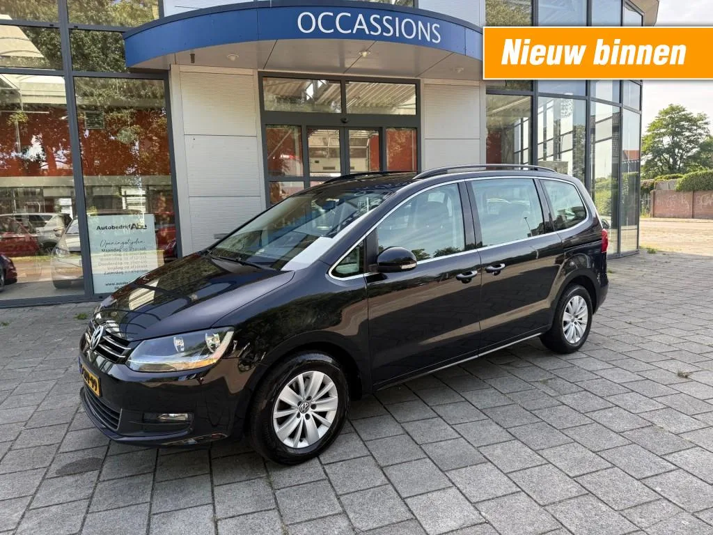Volkswagen Sharan (2013) — foto 1