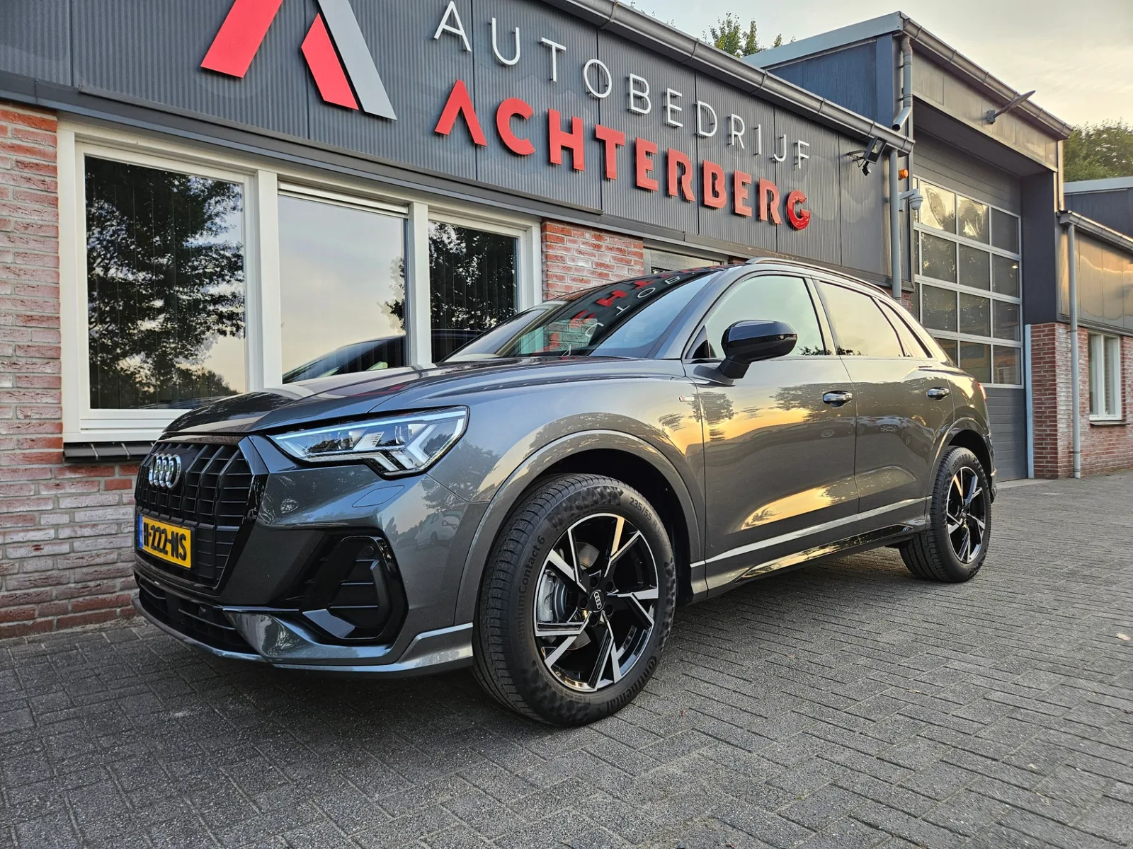 Audi Q3 (2020) — foto 1