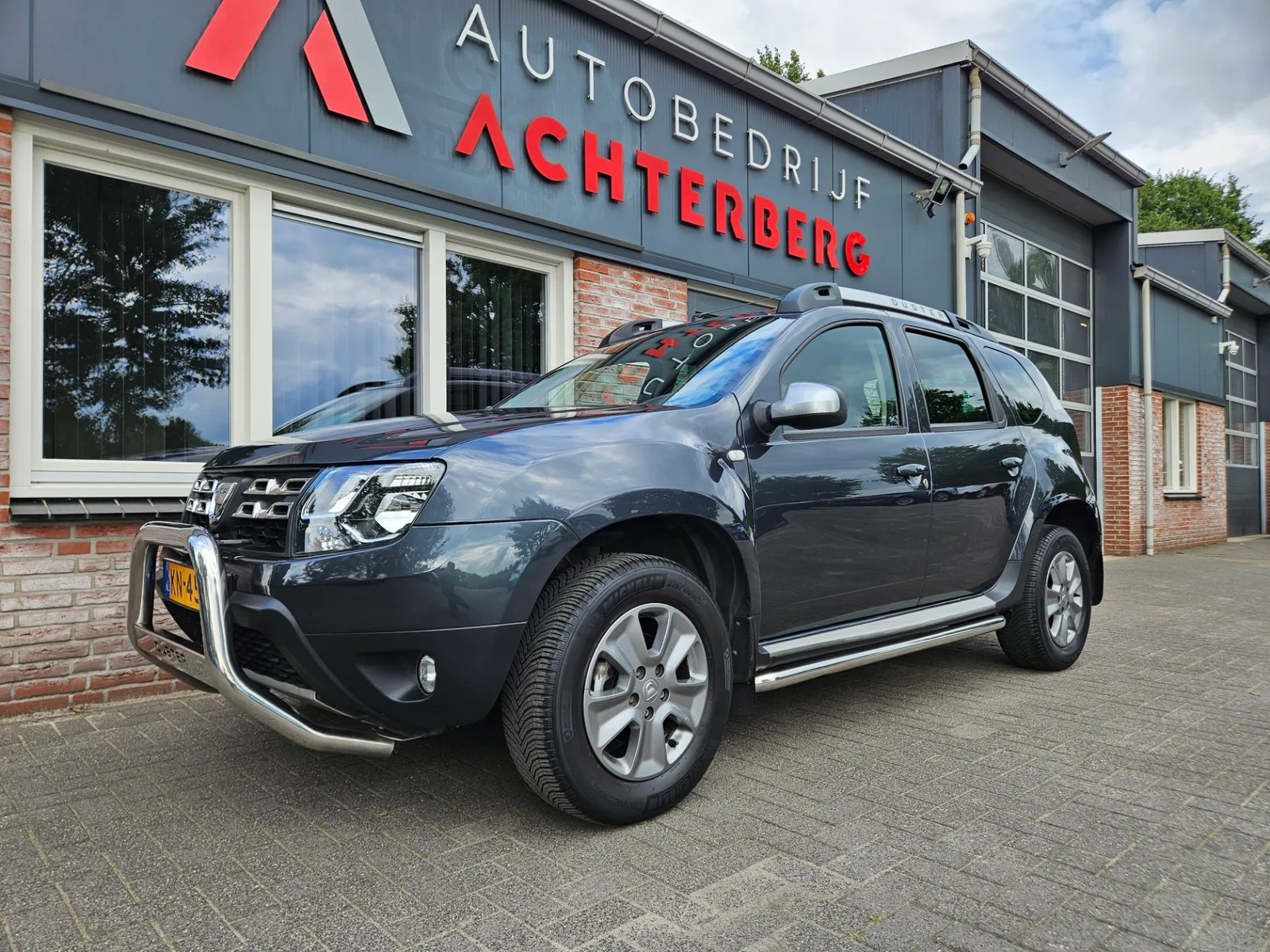 Dacia Duster (2016) — foto 1