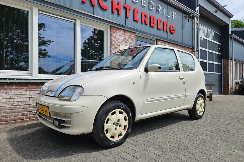Fiat 600 (2006)