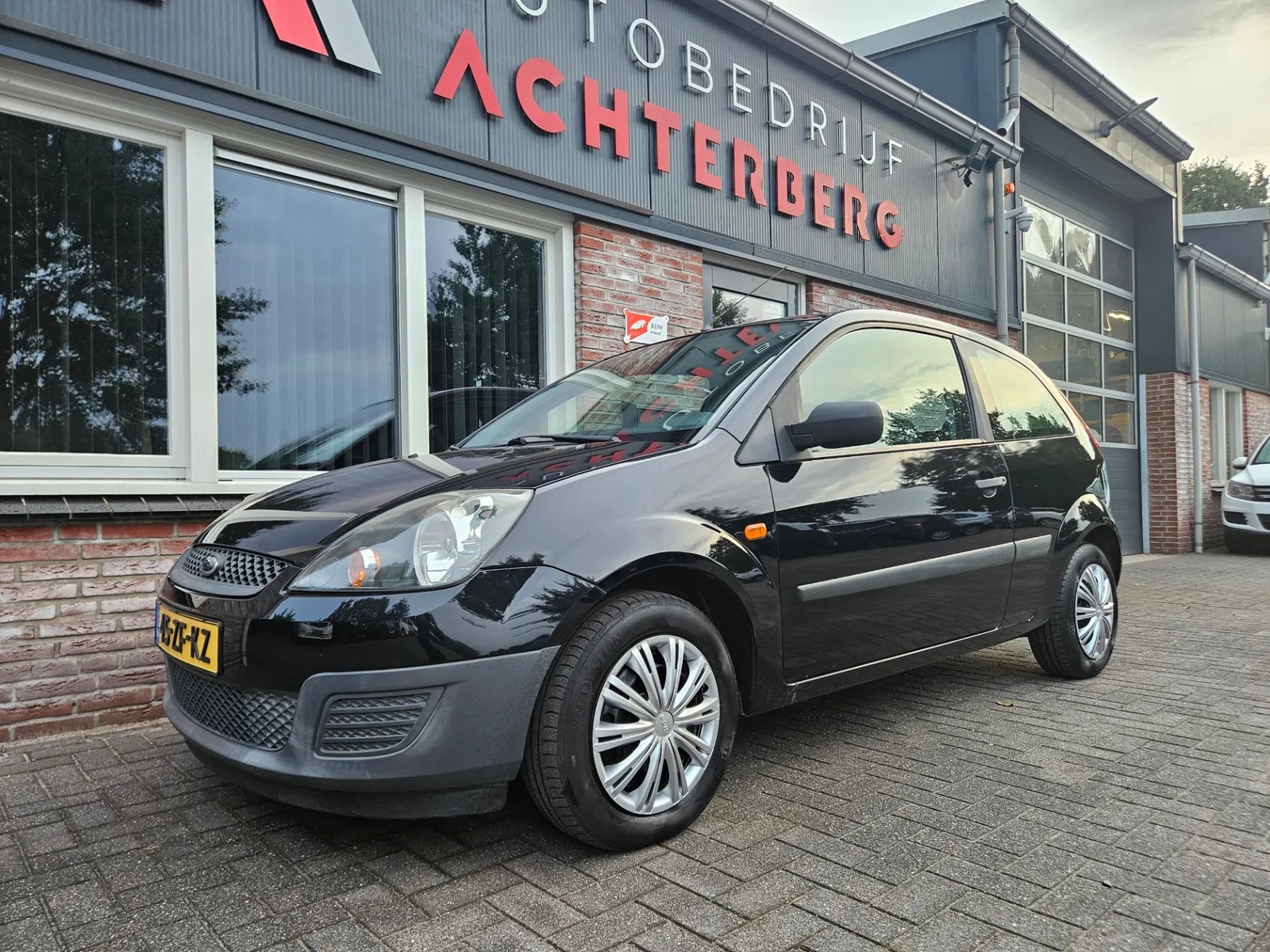 Ford Fiesta (2008) — foto 1