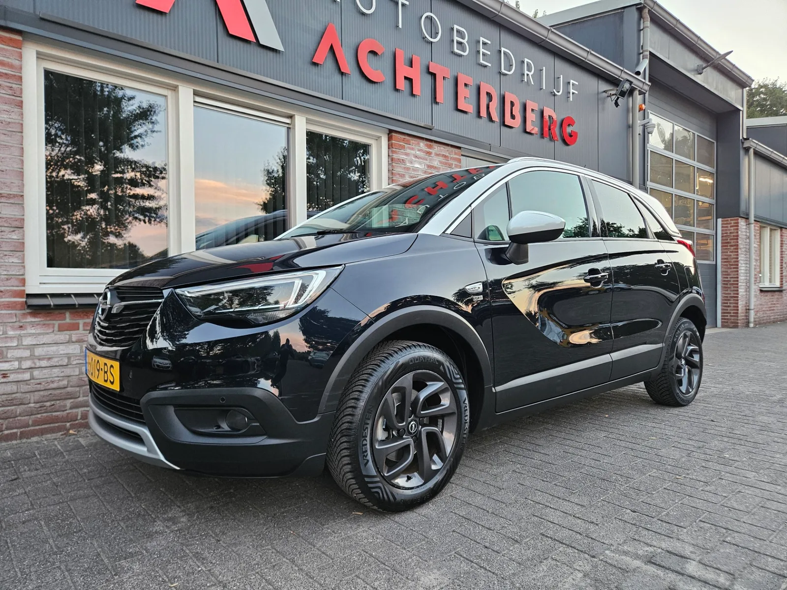Opel Crossland X (2020) — foto 1