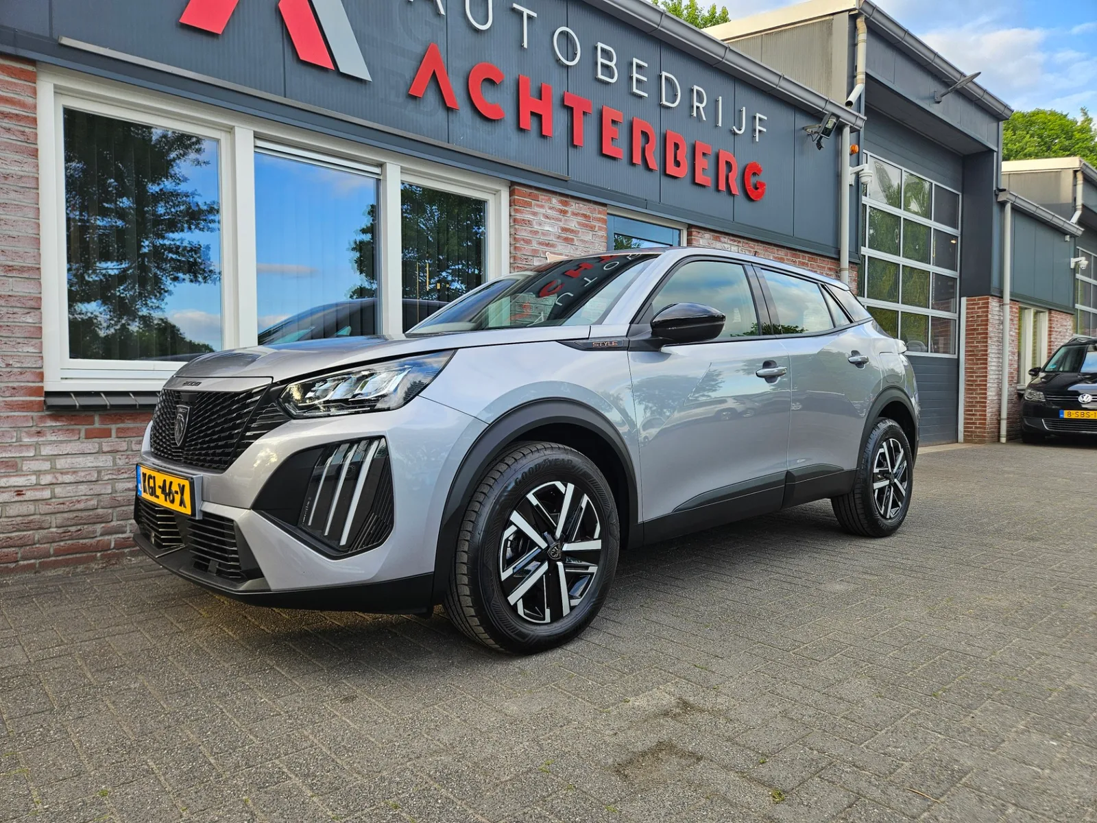Peugeot 2008 (2025) — foto 1