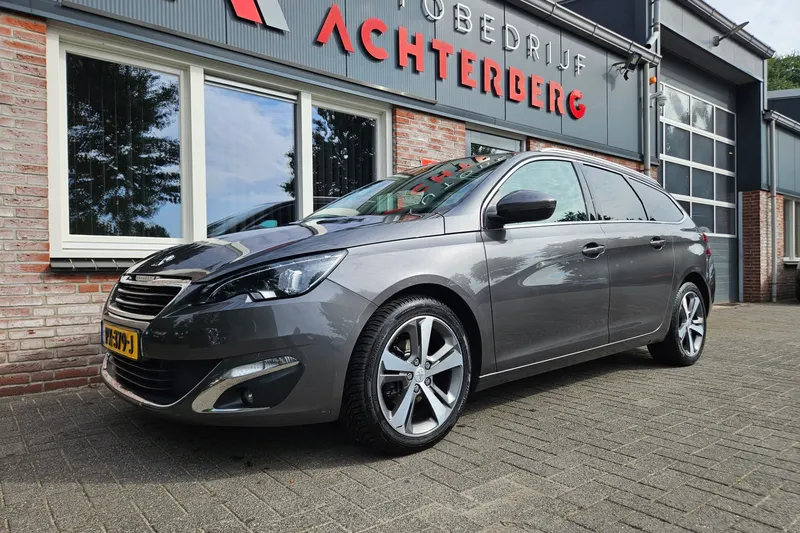Peugeot 308 (2017)