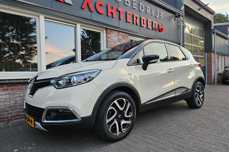 Renault Captur (2015)