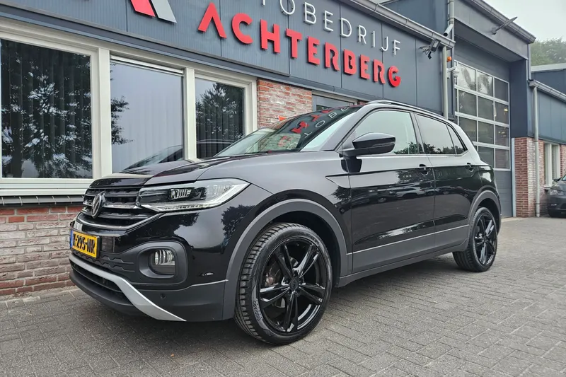 Volkswagen T-Cross (2021)
