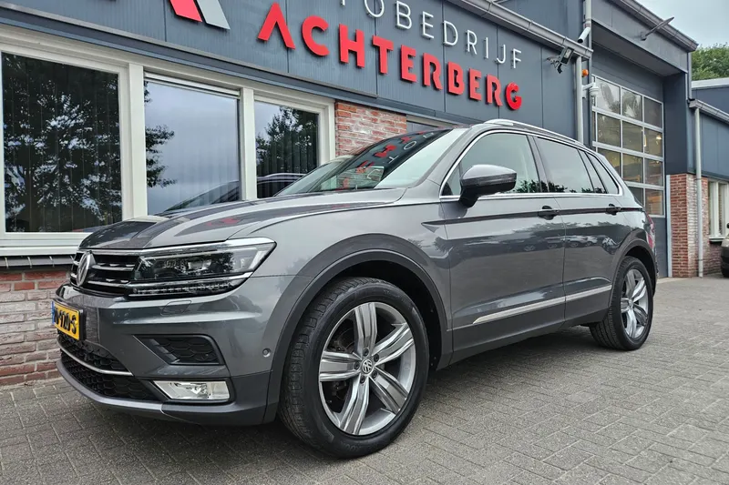 Volkswagen Tiguan (2016)