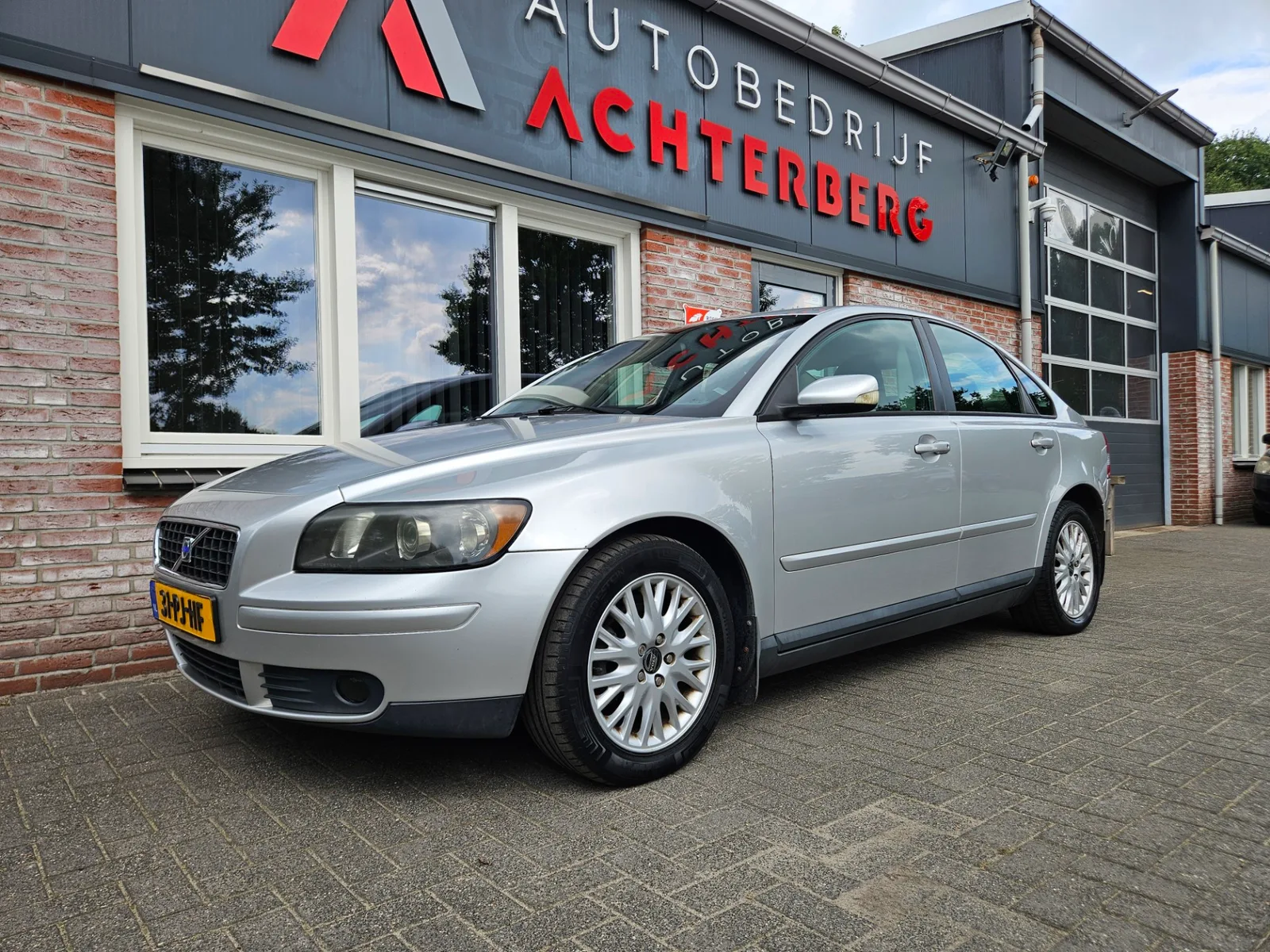 Volvo S40 (2004) — foto 1