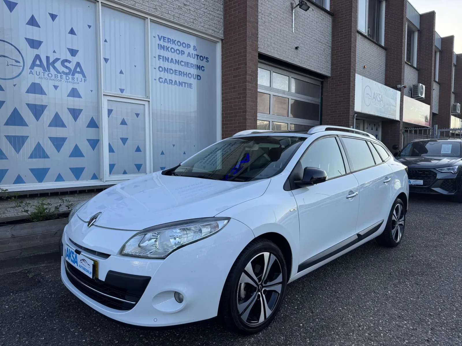 Renault Mégane (2012) — foto 1