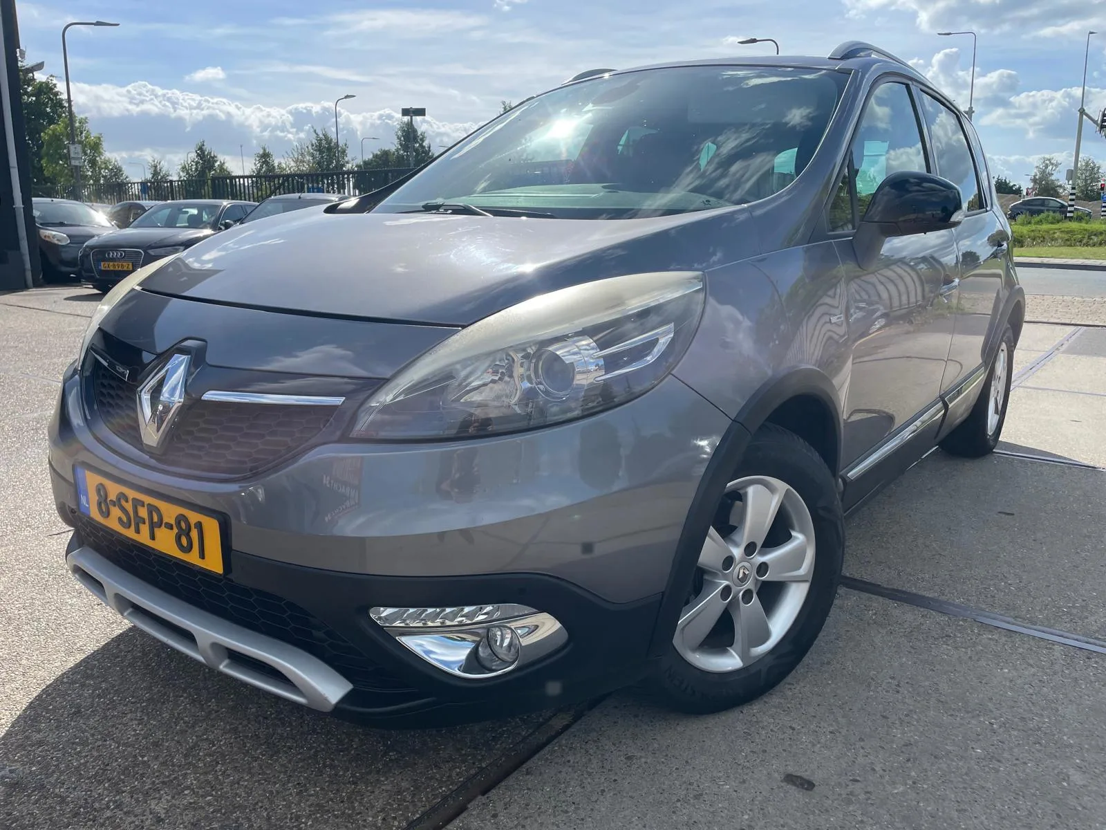 Renault Scénic (2013) — foto 1