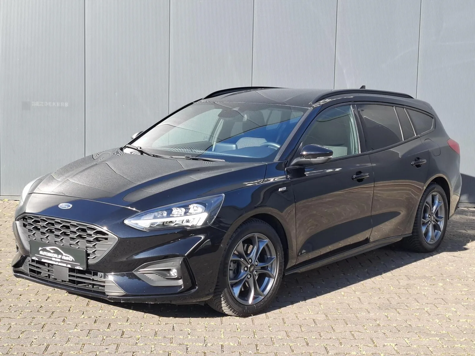 Ford Focus (2021) — foto 1