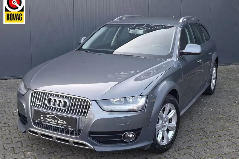 Audi A4 Allroad (2012)