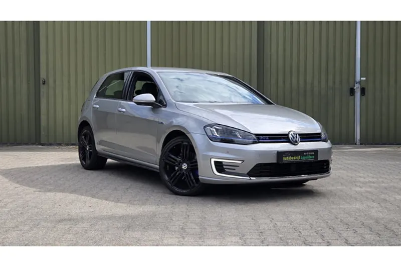Volkswagen Golf (2015)