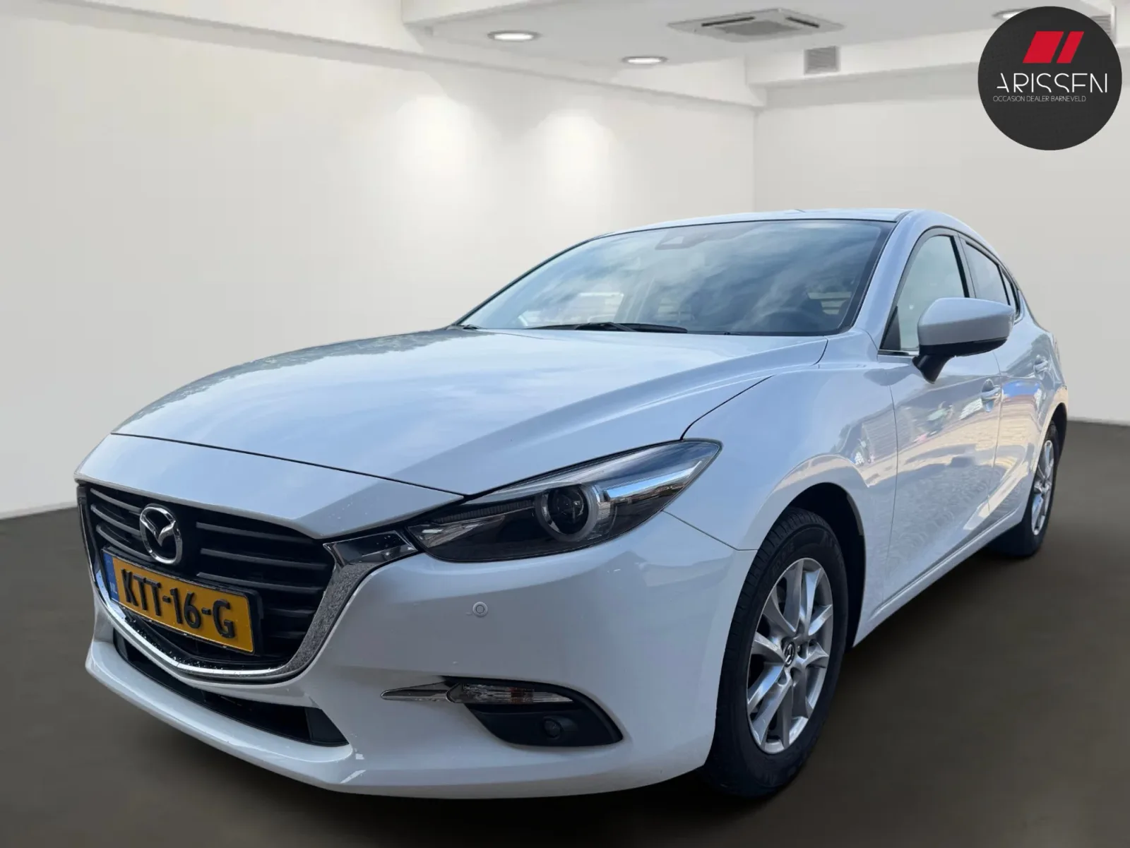 Mazda 3 (2019) — foto 1