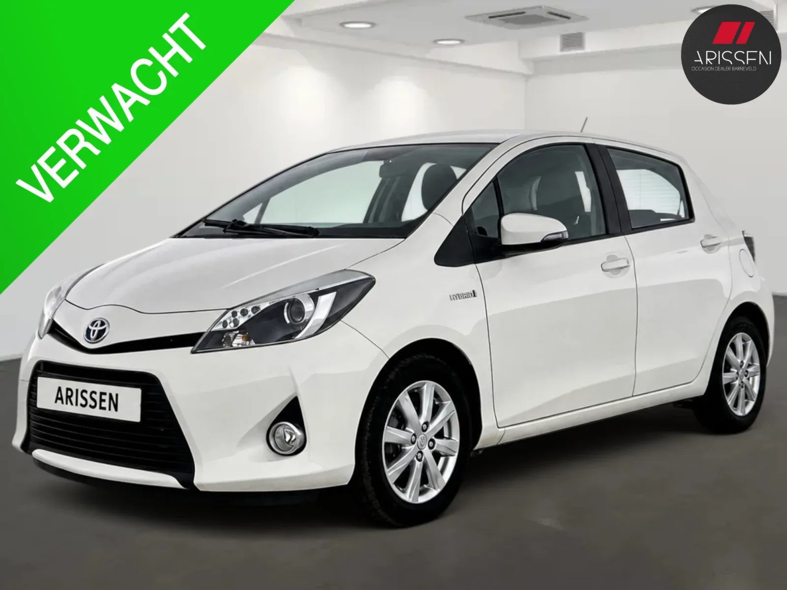 Toyota Yaris (2013) — foto 1
