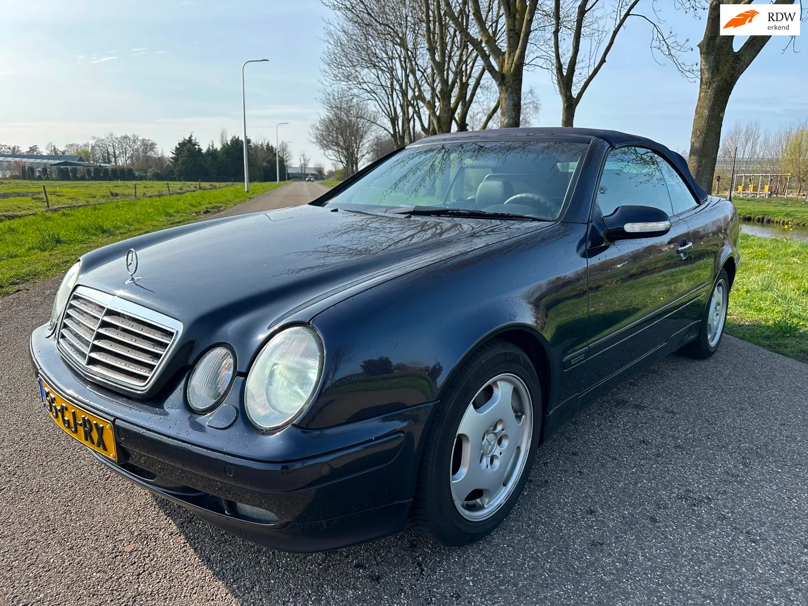 Mercedes-Benz CLK-Klasse (2001) — foto 1