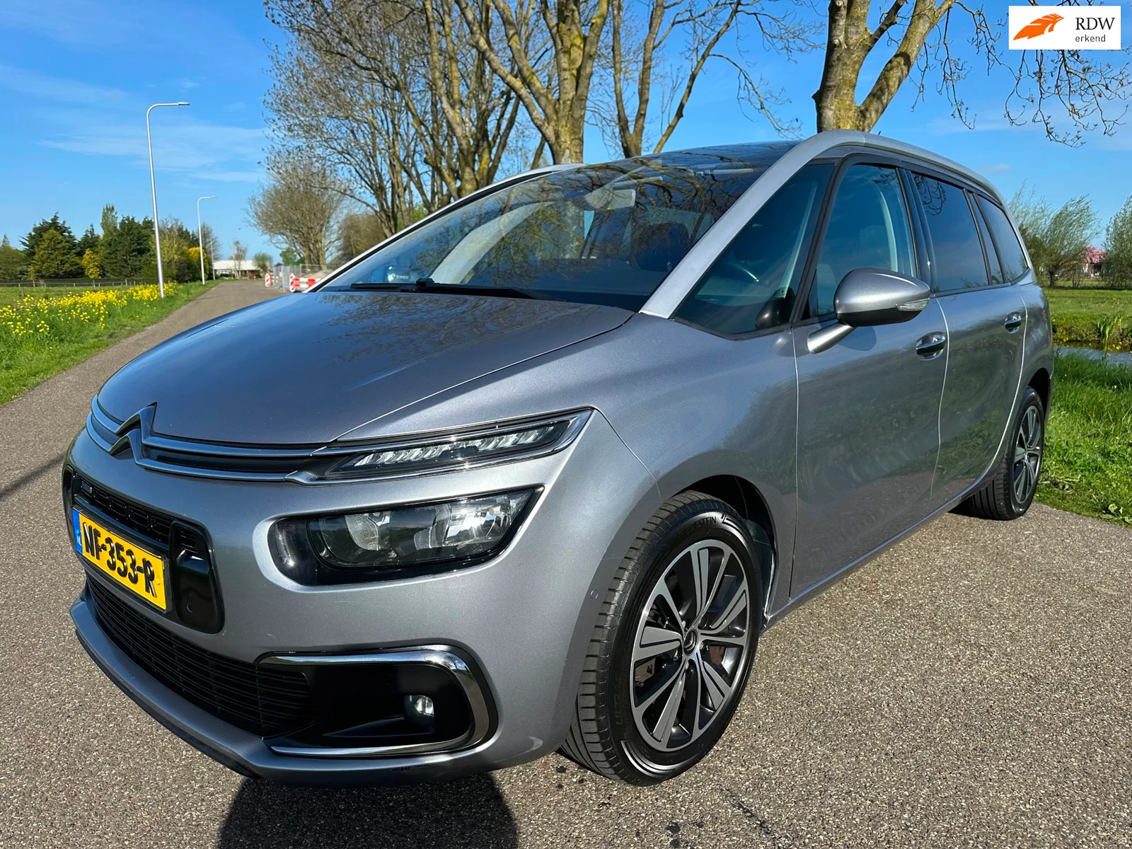 Citroën Grand C4 Picasso (2017) — foto 1
