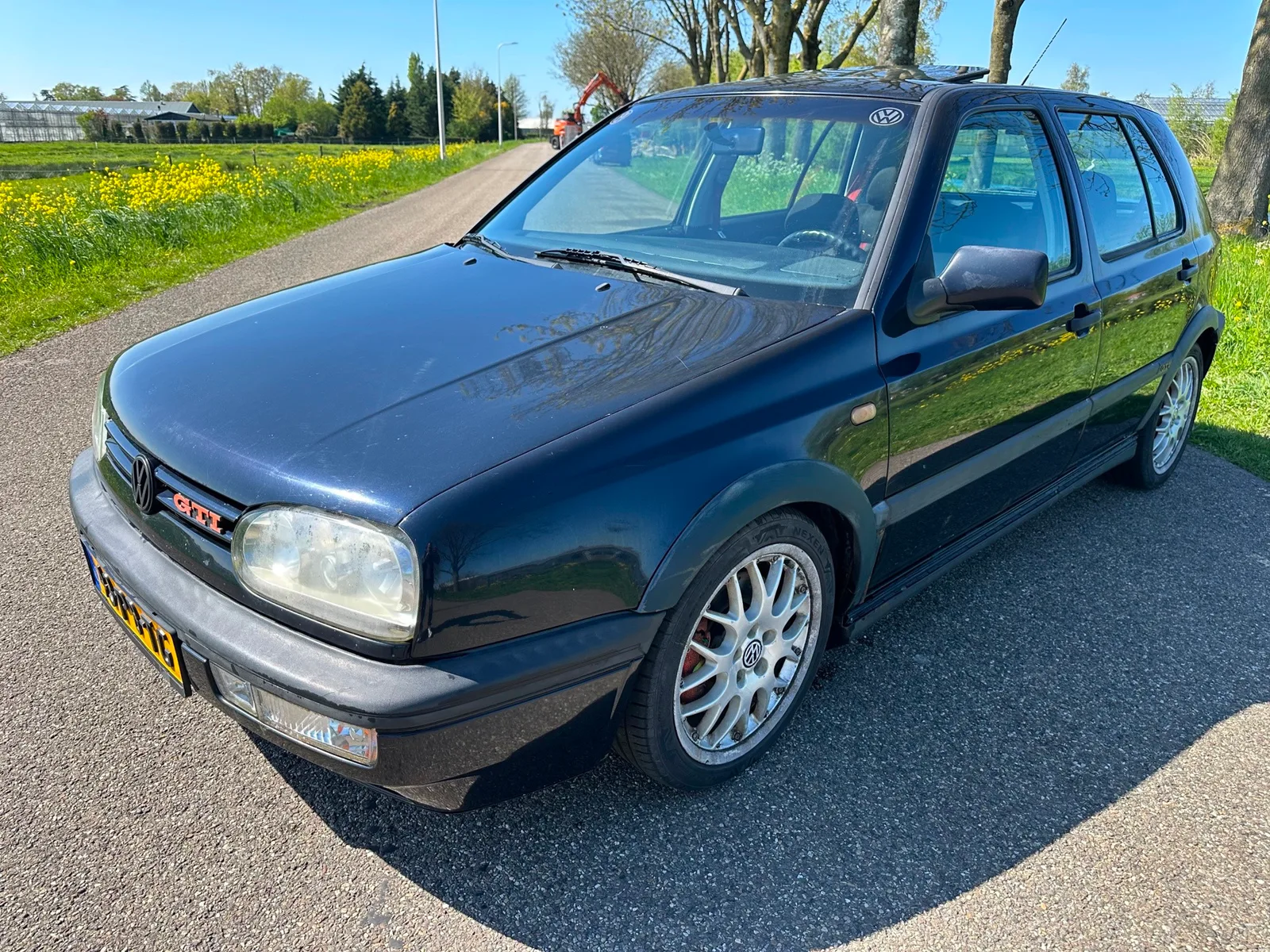 Volkswagen Golf (1997) — foto 1