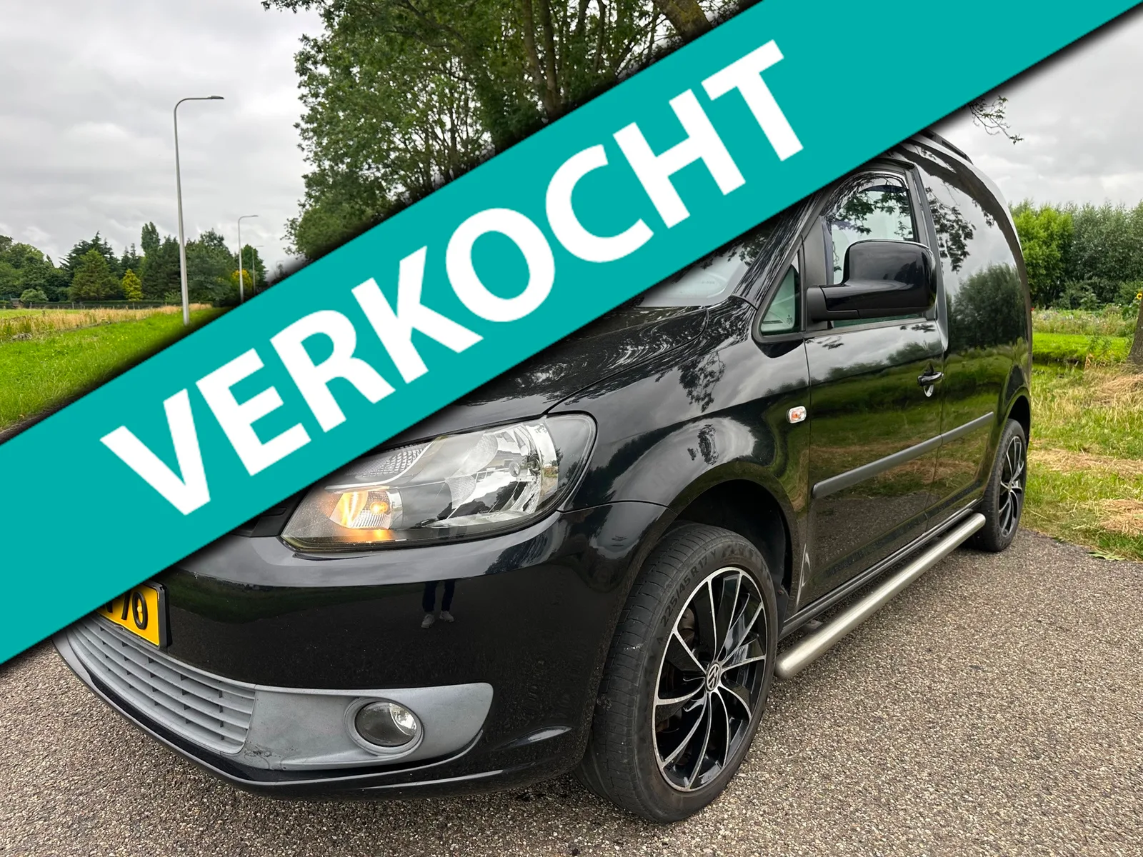 Volkswagen Caddy (2011) — foto 1