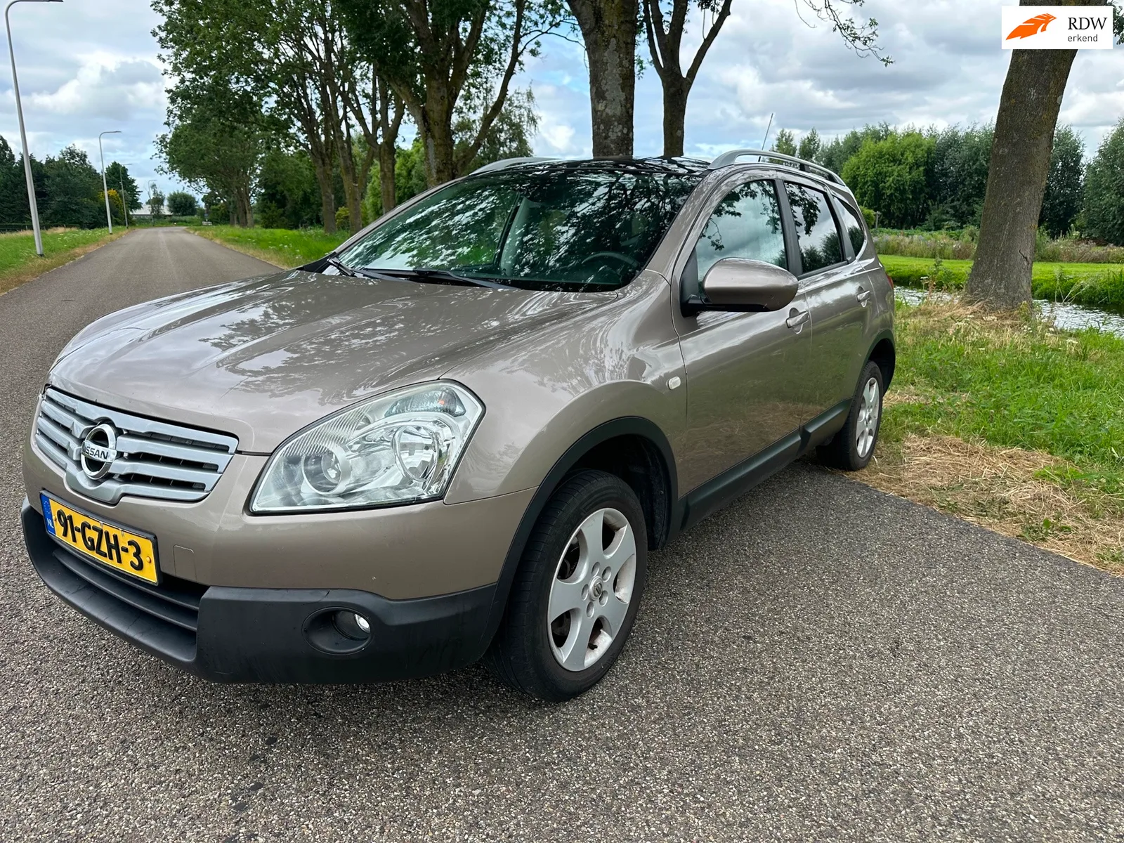 Nissan Qashqai (2009) — foto 1
