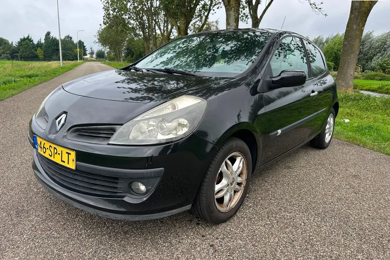 Renault Clio (2006)