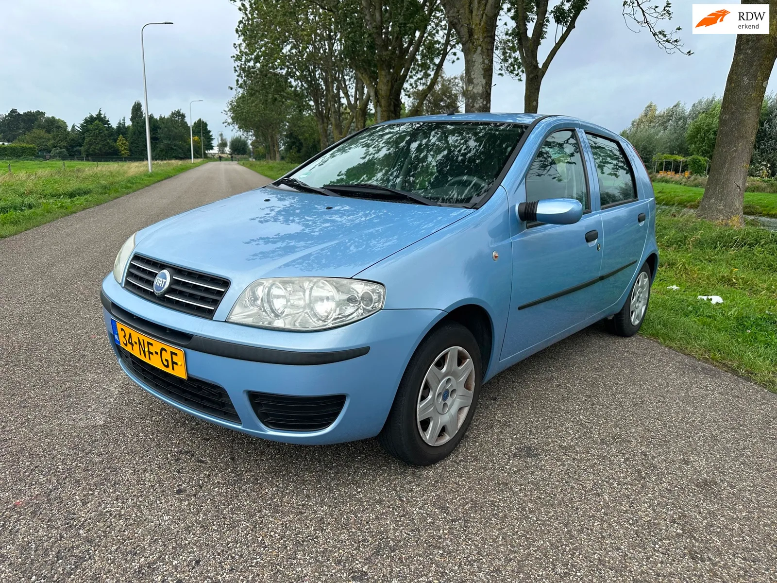 Fiat Punto (2003) — foto 1