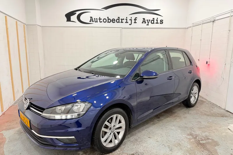 Volkswagen Golf (2017)