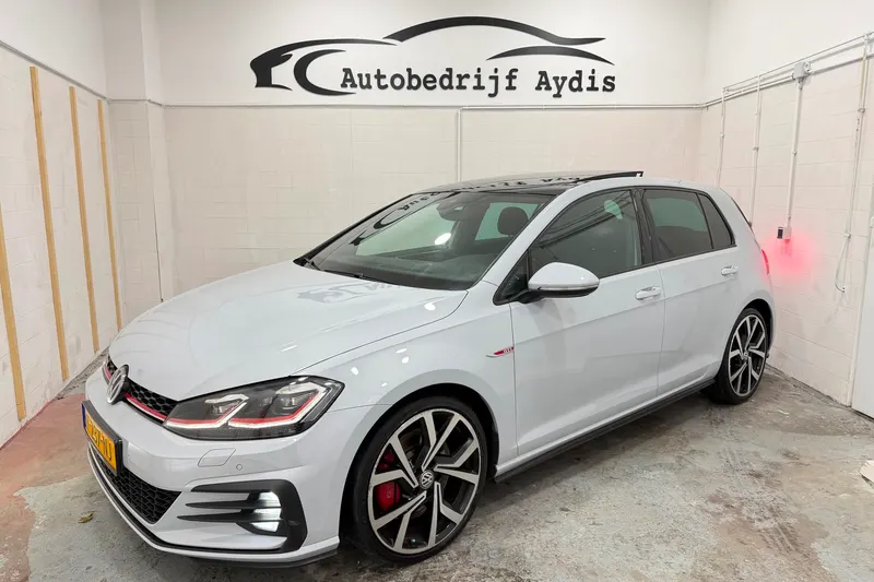 Volkswagen Golf (2018)