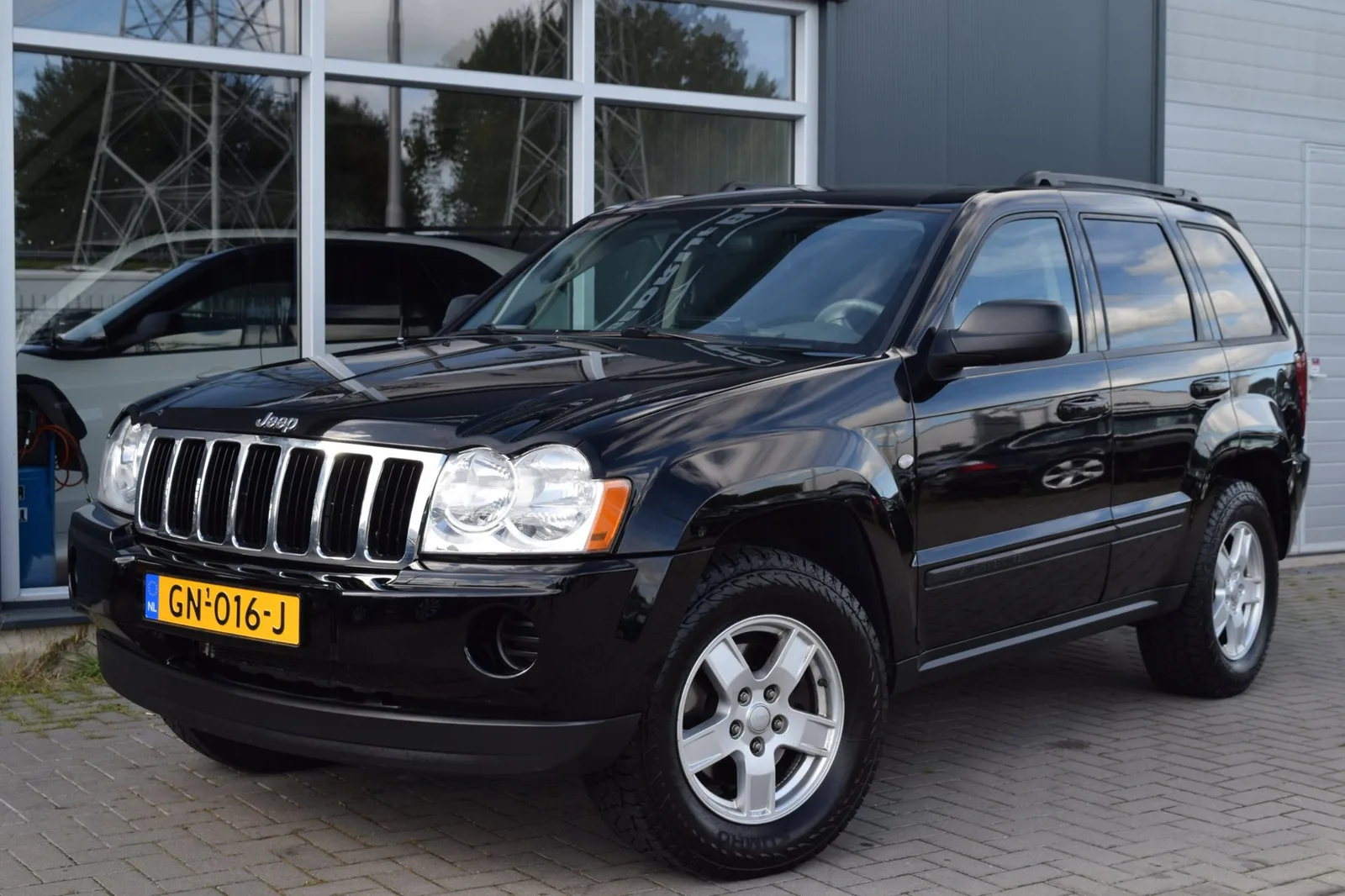 Jeep Grand Cherokee (2007) — foto 1