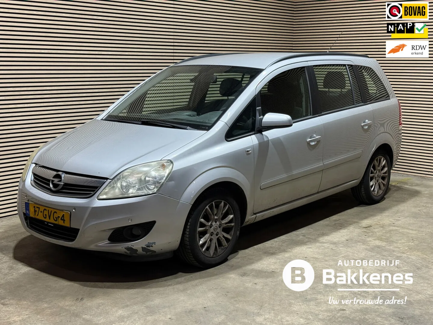 Opel Zafira (2008) — foto 1