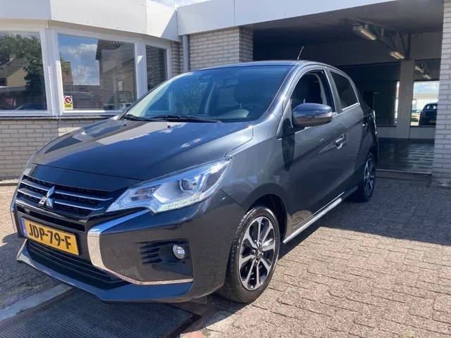 Mitsubishi Space Star (2024) — foto 1