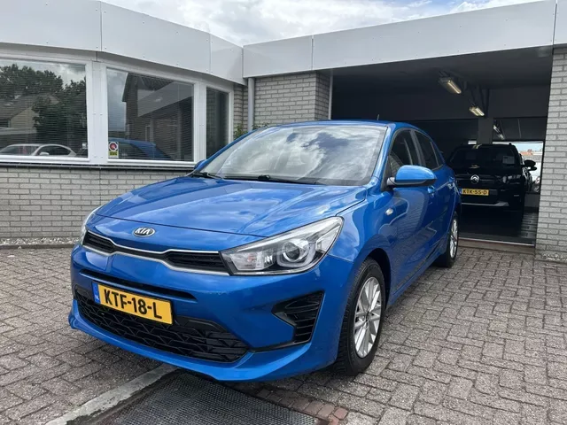 Kia Rio (2021) — foto 1