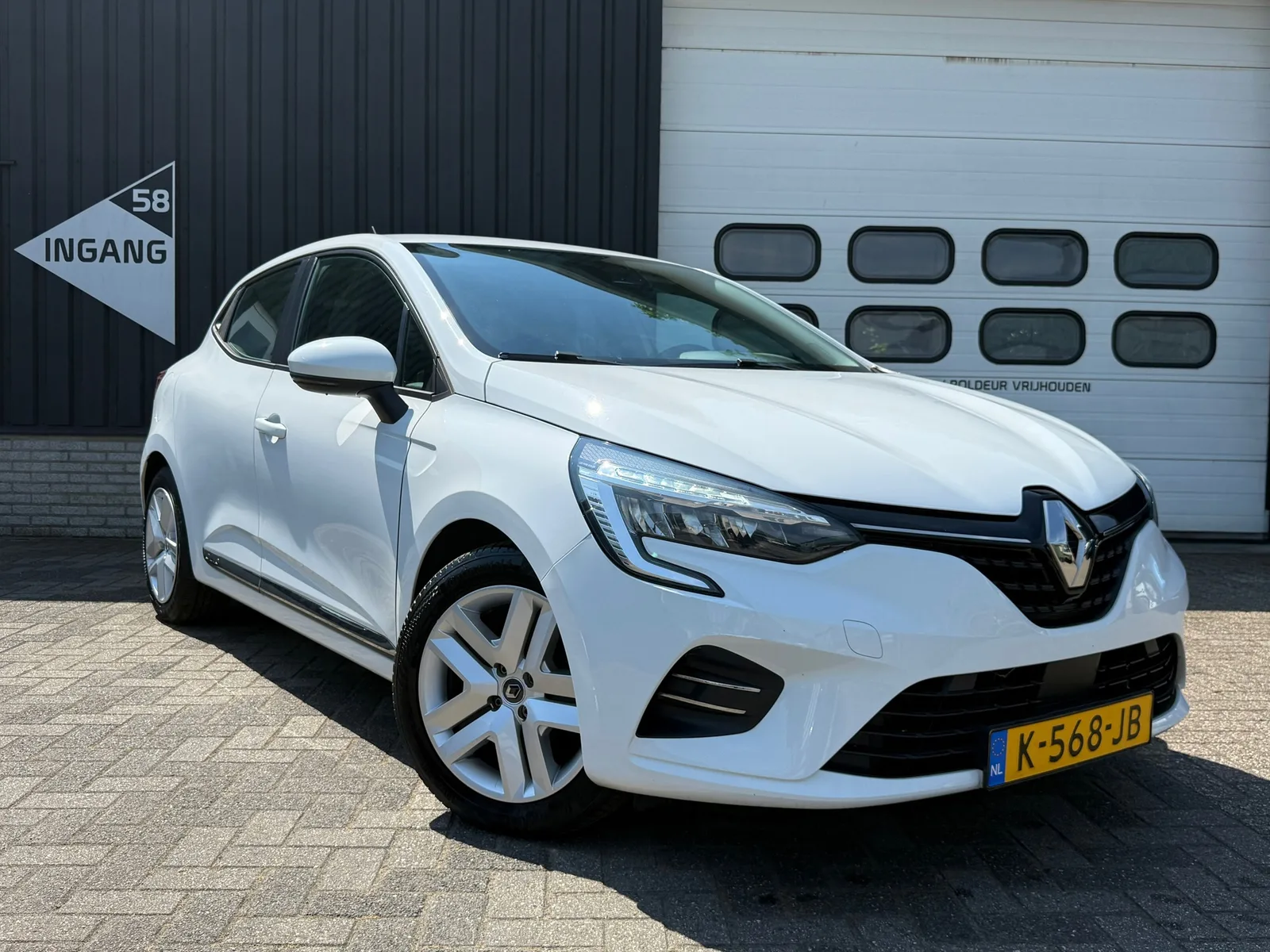 Renault Clio (2021) — foto 1